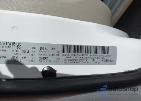 2020 Dodge Grand Caravan Sxt z USA, uszkodzony, nr VIN 2C4RDGCG0LR169555